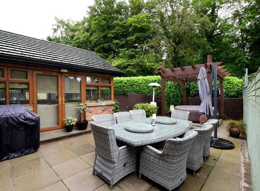 4 Riverside Meadow, Glenavy, Crumlin, BT29 4RP