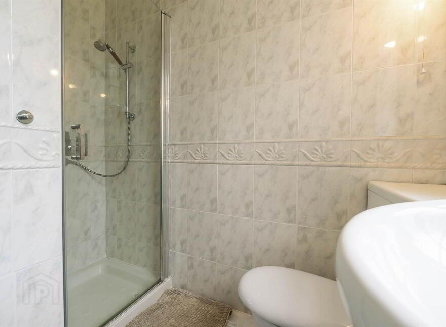 'Lurach Lodge', 21 Whinney Hill, Holywood, BT18 0HW