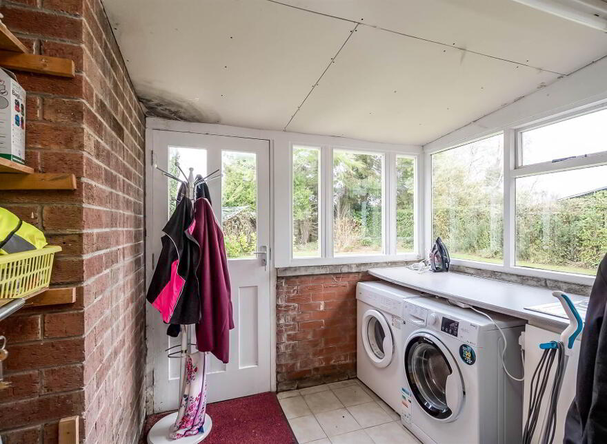 33 Malone Heights, Belfast, BT9 5PG