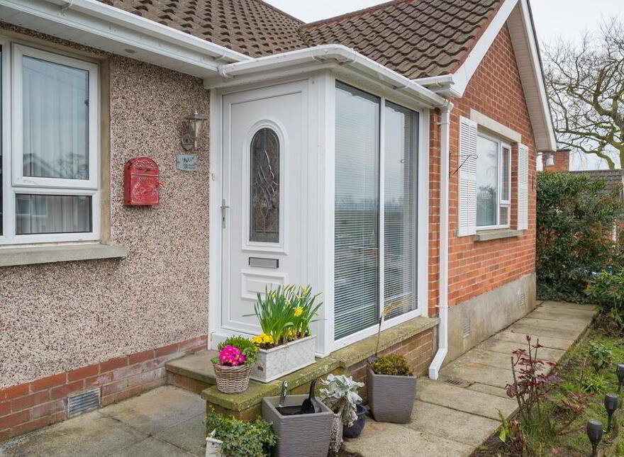 3 Brerton Crescent, Belfast, BT8 6QD