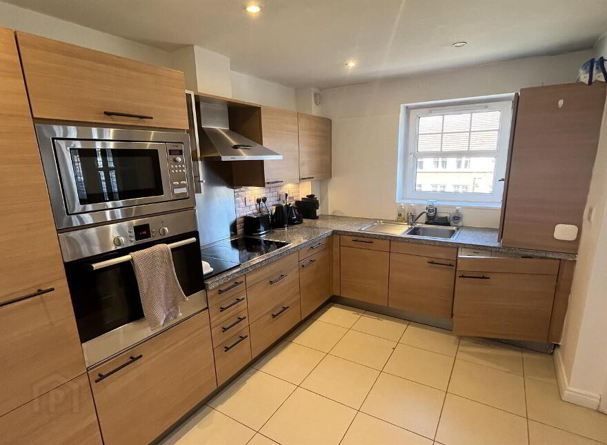Apt 17 River House, 21 The Boulevard, Belfast, BT7 3LN