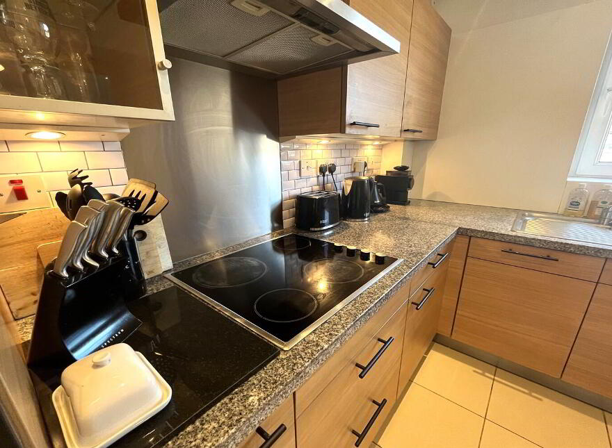 Apt 17 River House, 21 The Boulevard, Belfast, BT7 3LN