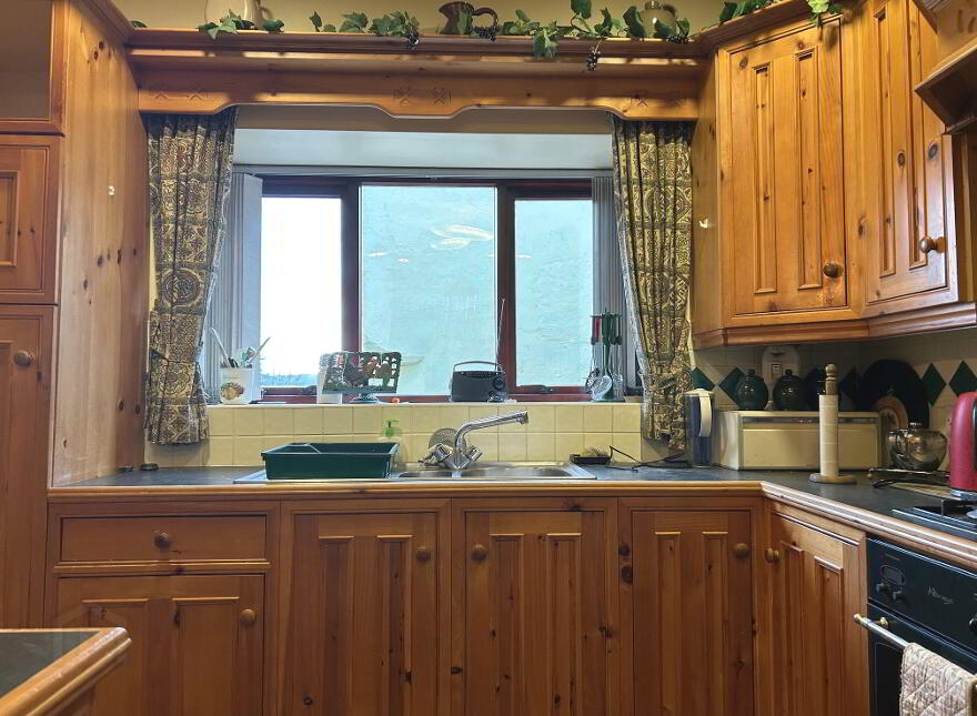 48 Main Street, Pomeroy, BT70 2QH