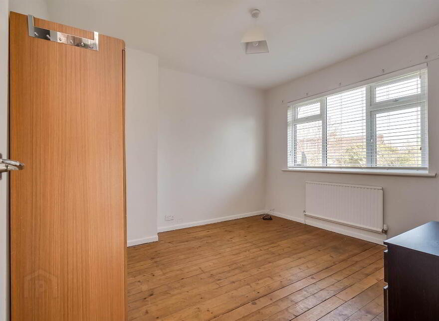16 Hillside Park, Stranmillis, Belfast, BT9 5EL