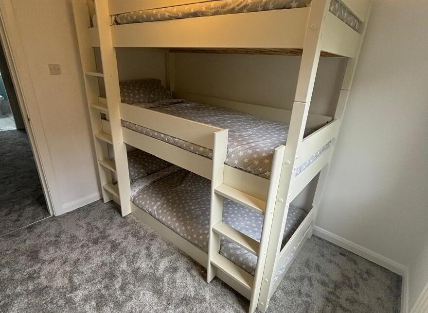 35 The Abbey ( HOLIDAY Let), Ballycastle, BT54 6SD