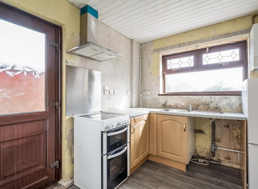 23 West Circular Crecent, Belfast, BT13 3QP