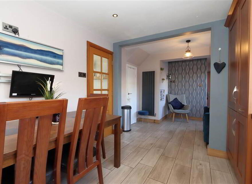 8 Longlands Drive, Darragh Road, Comber, BT23 5AL
