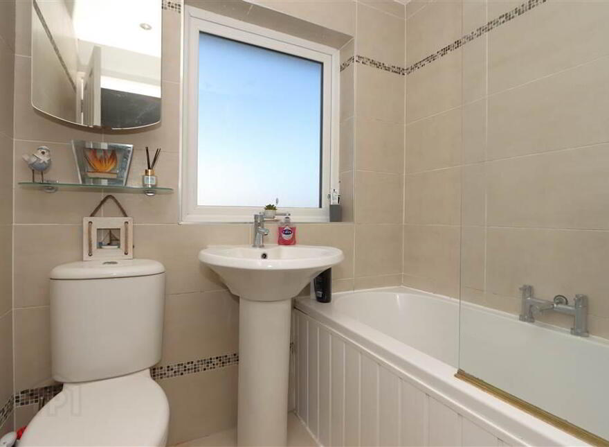 8 Longlands Drive, Darragh Road, Comber, BT23 5AL