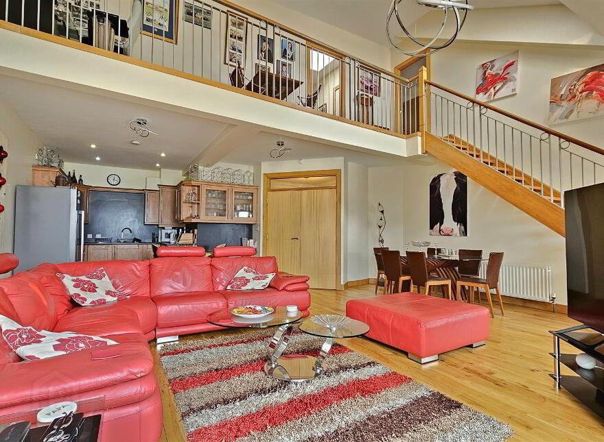 24 Quayside, Carrickfergus, BT38 8BJ