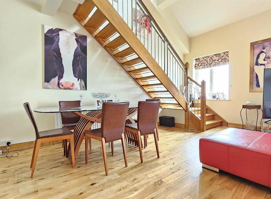 24 Quayside, Carrickfergus, BT38 8BJ
