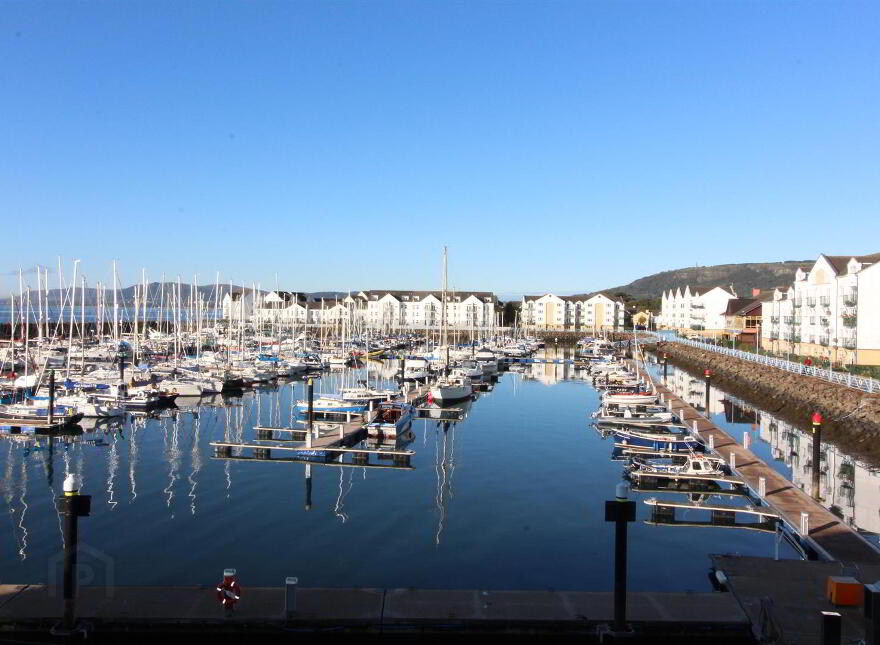 24 Quayside, Carrickfergus, BT38 8BJ