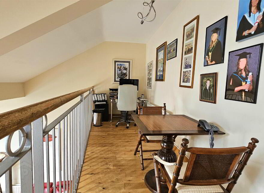 24 Quayside, Carrickfergus, BT38 8BJ