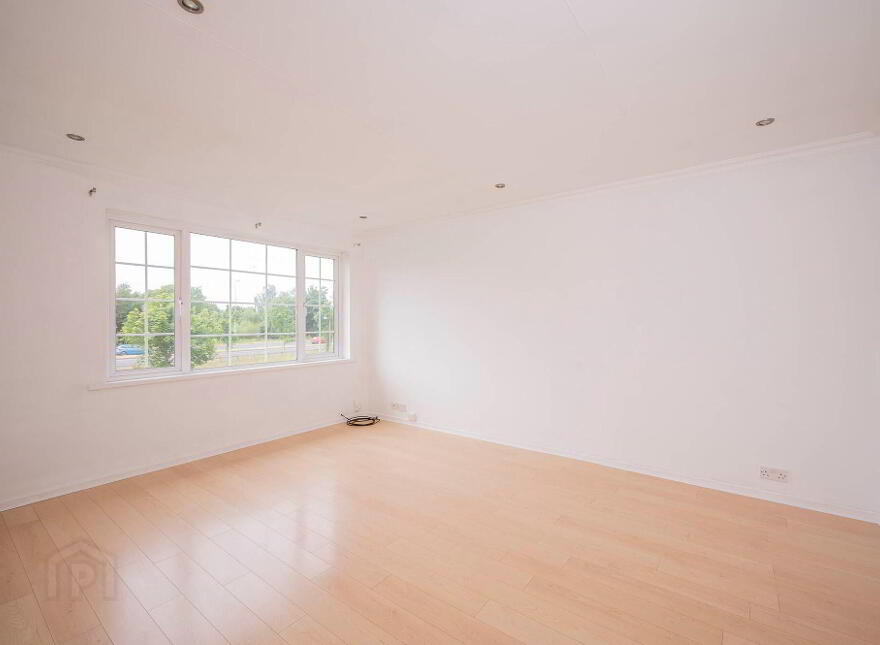 48a Strathearn Court, Holywood, BT18 9NR