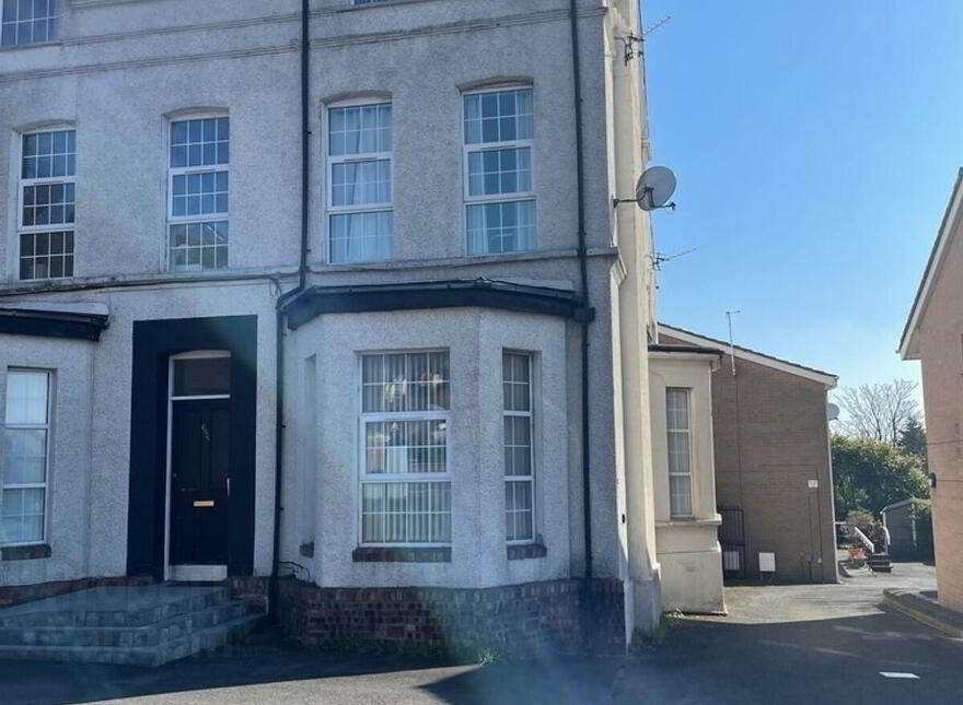 Castleview House, 695 Antrim Road, Belfast, BT15 4EH photo