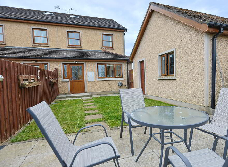 10 Eglish Manor, Portadown, Craigavon, BT62 1NF