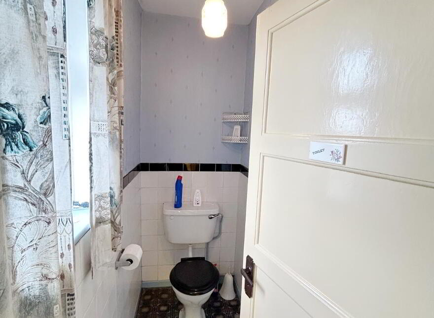 "Cedarwood", 38 Hospital Road, Omagh, BT79 0DA