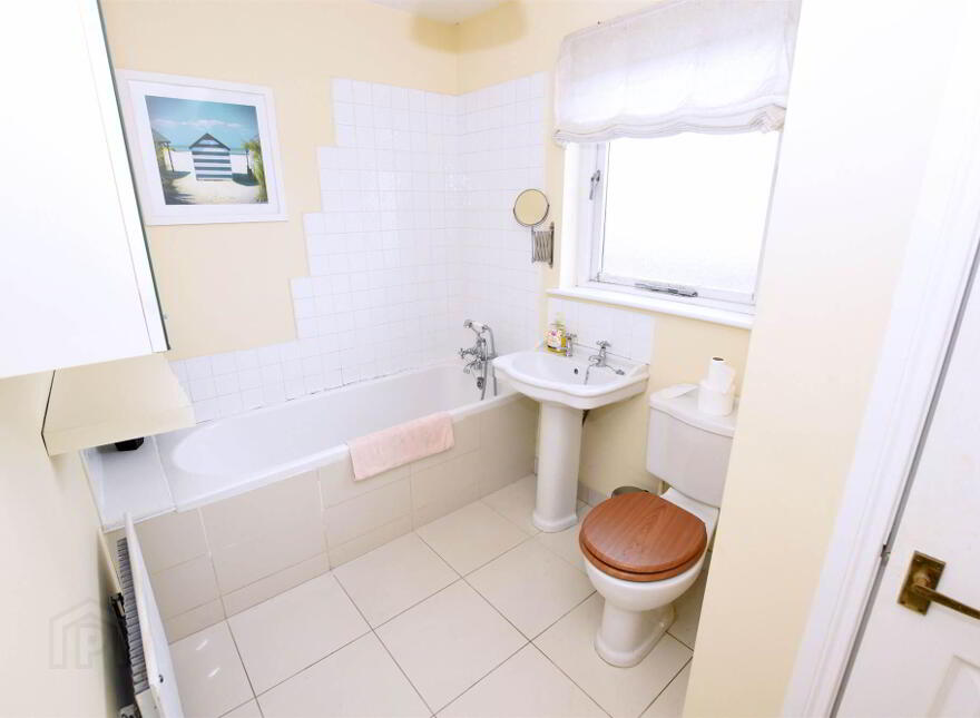 11 Cairndore Crescent, Newtownards, BT23 8PA