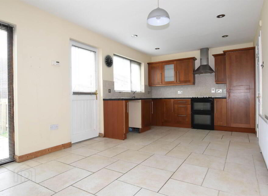 11 Cairndore Crescent, Newtownards, BT23 8PA