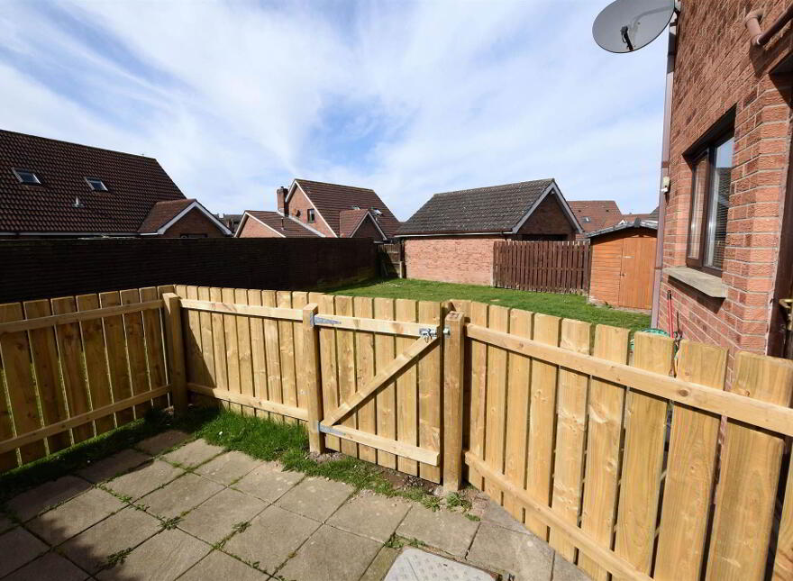 11 Cairndore Crescent, Newtownards, BT23 8PA