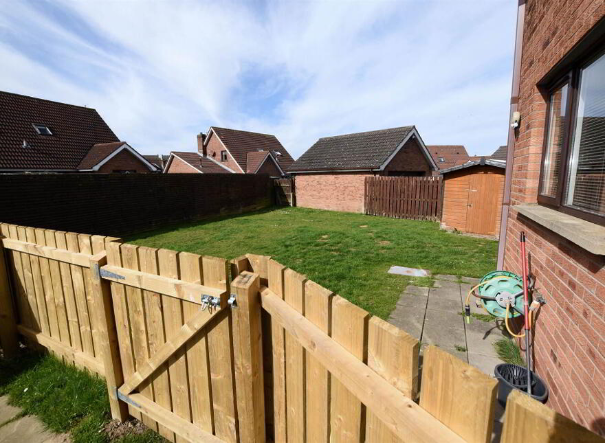 11 Cairndore Crescent, Newtownards, BT23 8PA