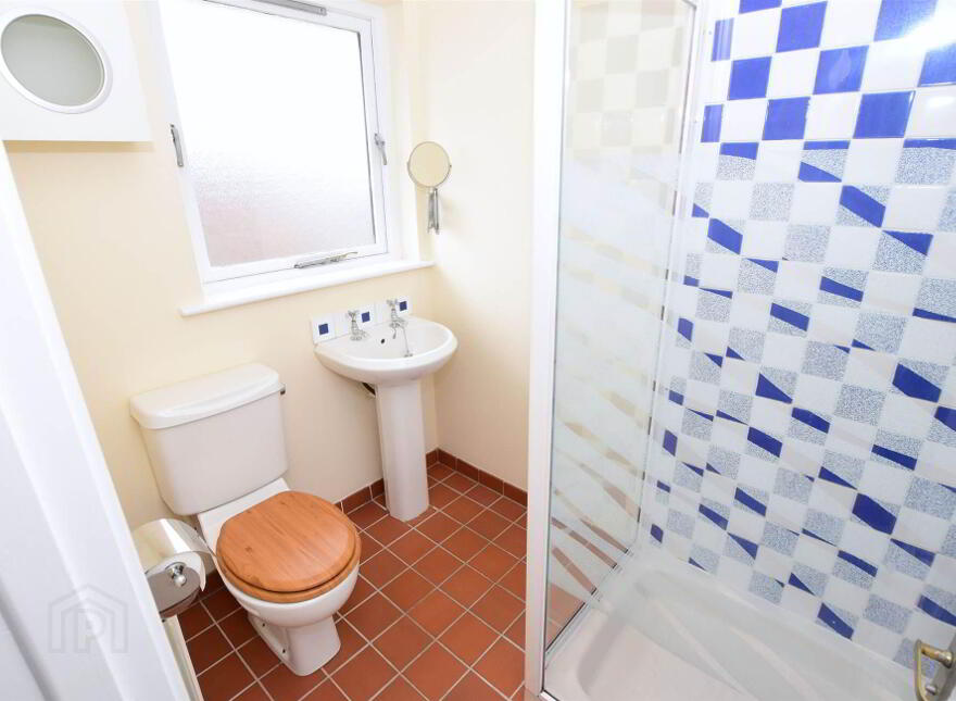 11 Cairndore Crescent, Newtownards, BT23 8PA