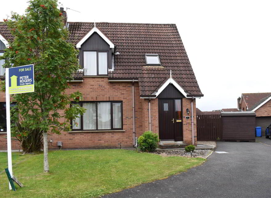 11 Cairndore Crescent, Newtownards, BT23 8PA photo