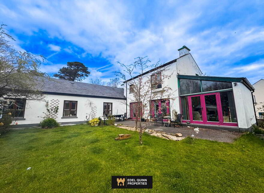 3 The Orchard, Bruckless, F94TW53