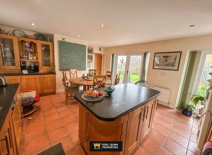 3 The Orchard, Bruckless, F94TW53