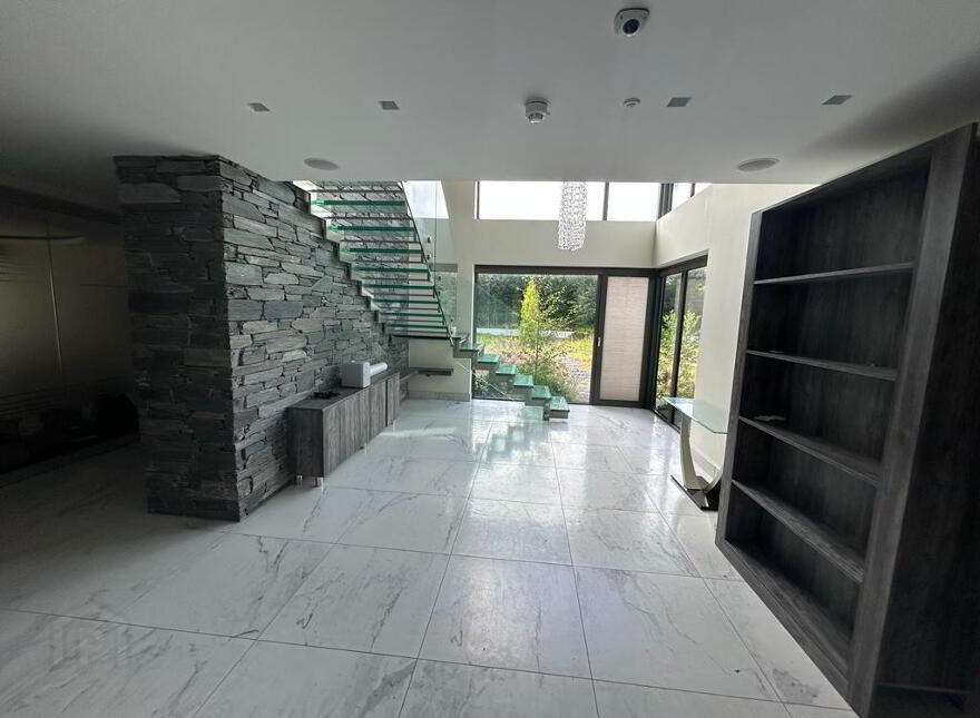 'Belcaroli', 81 Gleneagles, Culmore Road, Derry, BT48 7TE