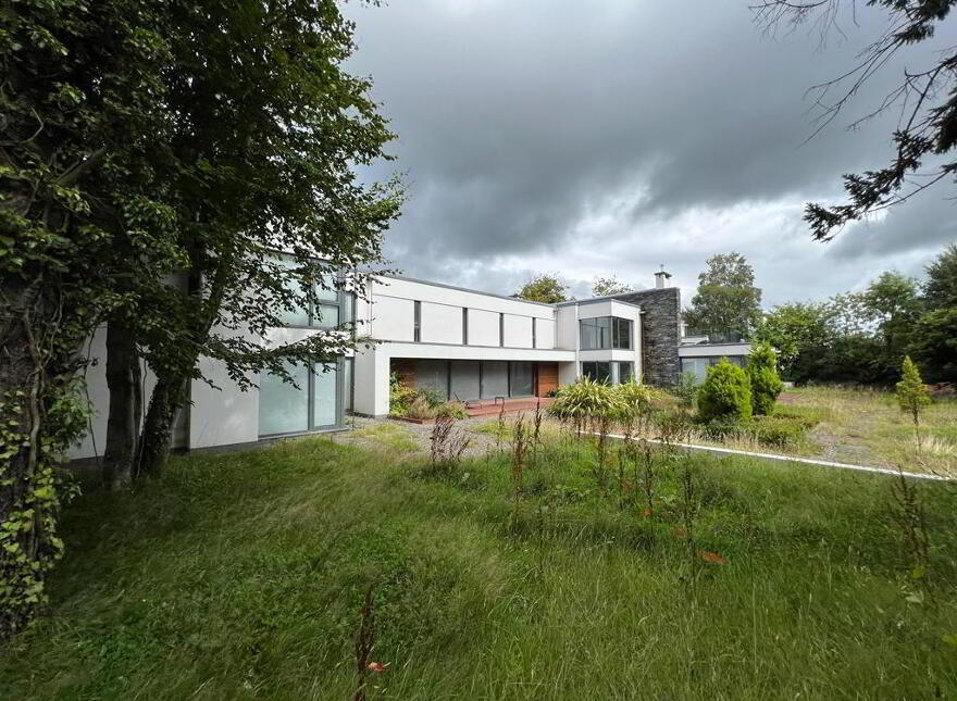 'Belcaroli', 81 Gleneagles, Culmore Road, Derry, BT48 7TE