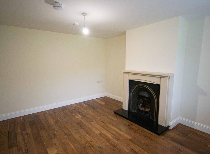 32 Brackenvale, Omagh, BT78 5RS