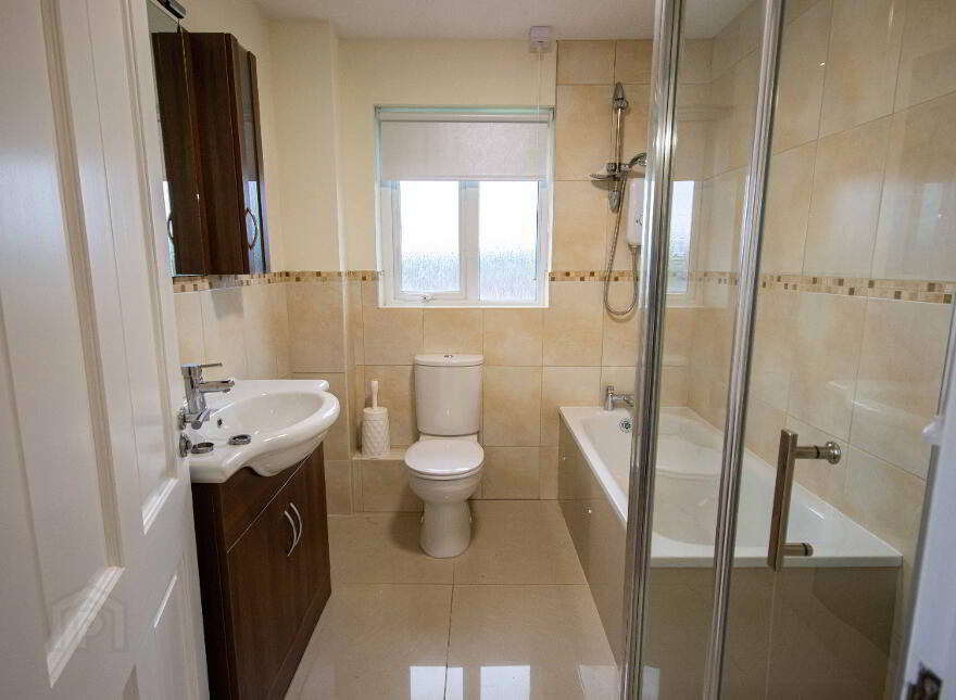 32 Brackenvale, Omagh, BT78 5RS