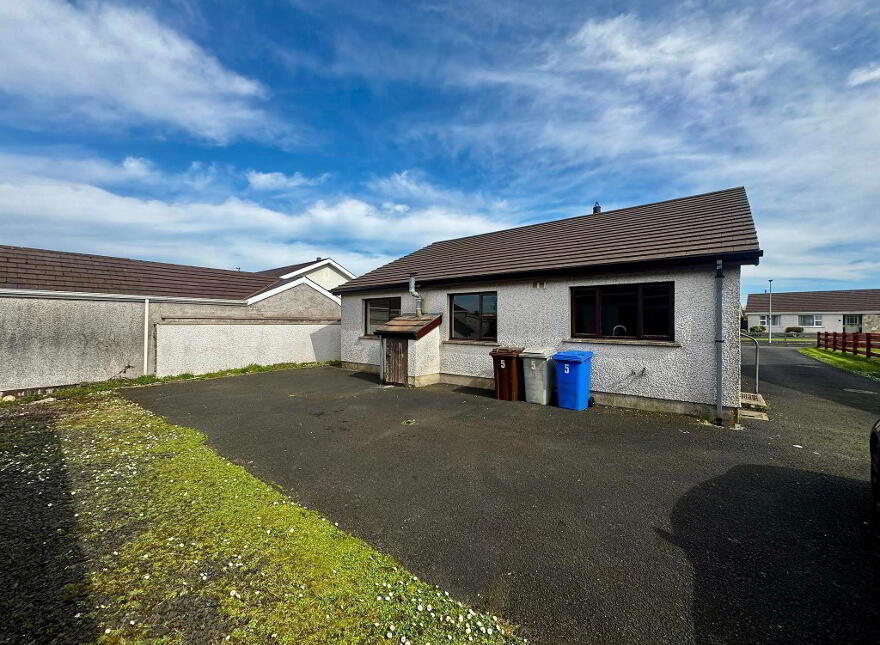 5 Thornleigh Park, Ballymoney, BT53 7BX