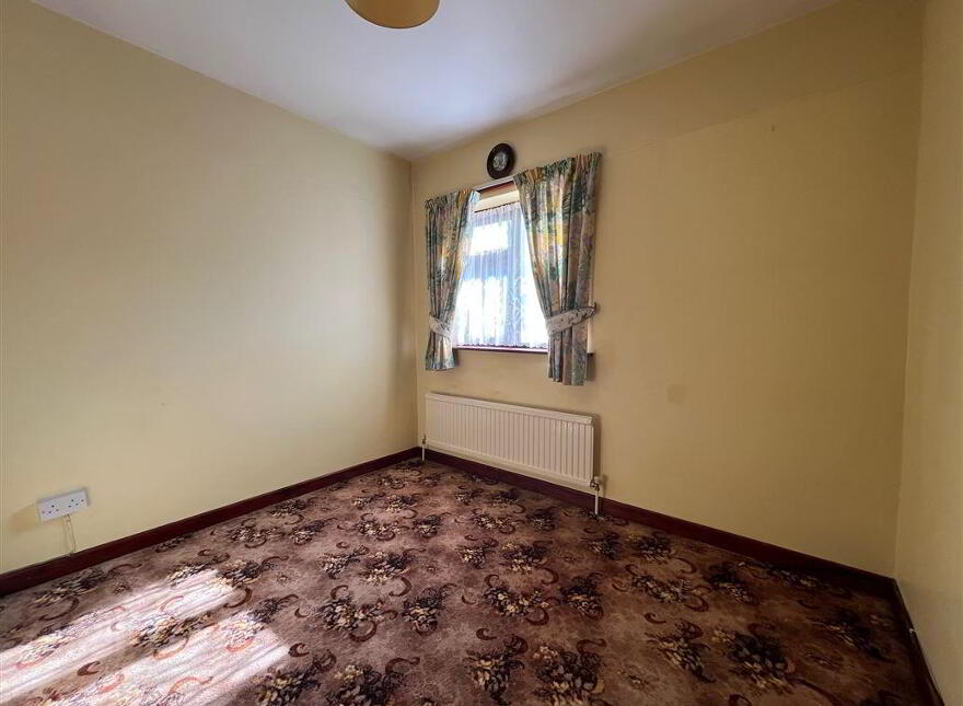 Church Road, Bantry, West, P75KR52