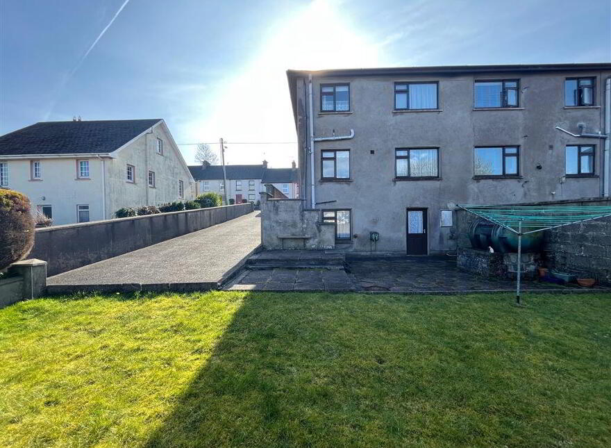Church Road, Bantry, West, P75KR52