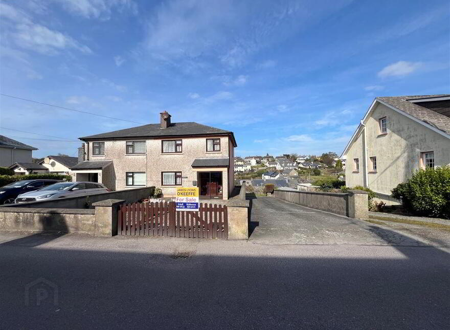 Church Road, Bantry, West, P75KR52