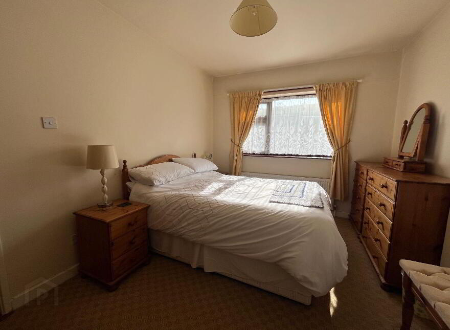 Church Road, Bantry, P75KR52
