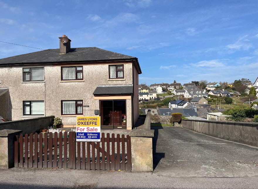Church Road, Bantry, P75KR52