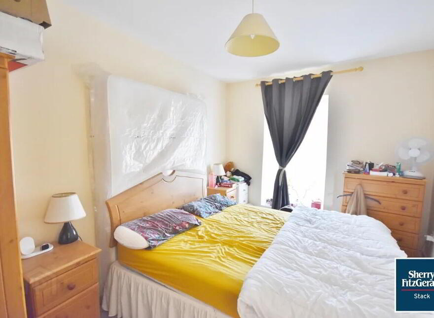 8 South Quay, Newcastle West, V42Y990