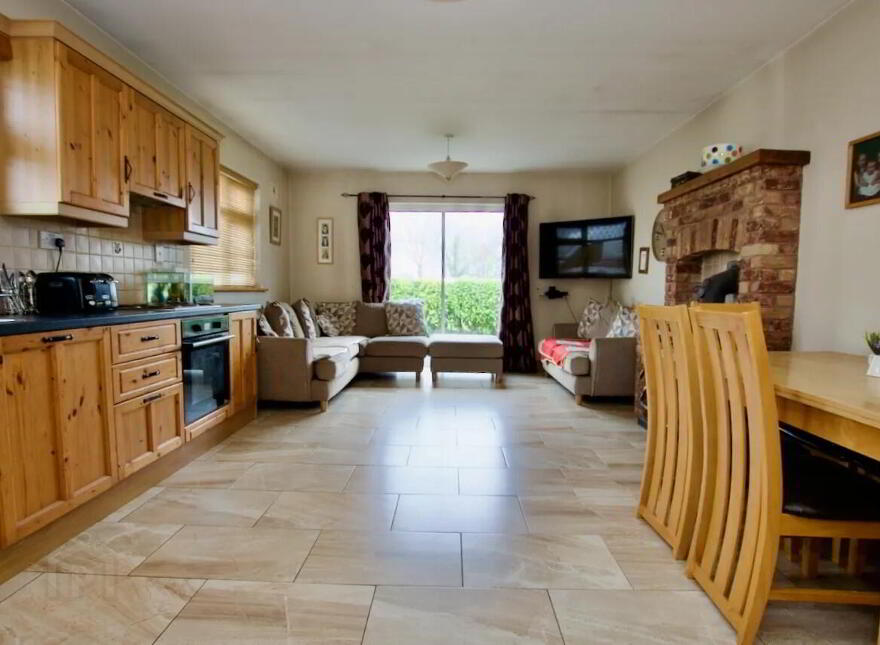 Kilkenny West, Glasson, Athlone, N37DN25