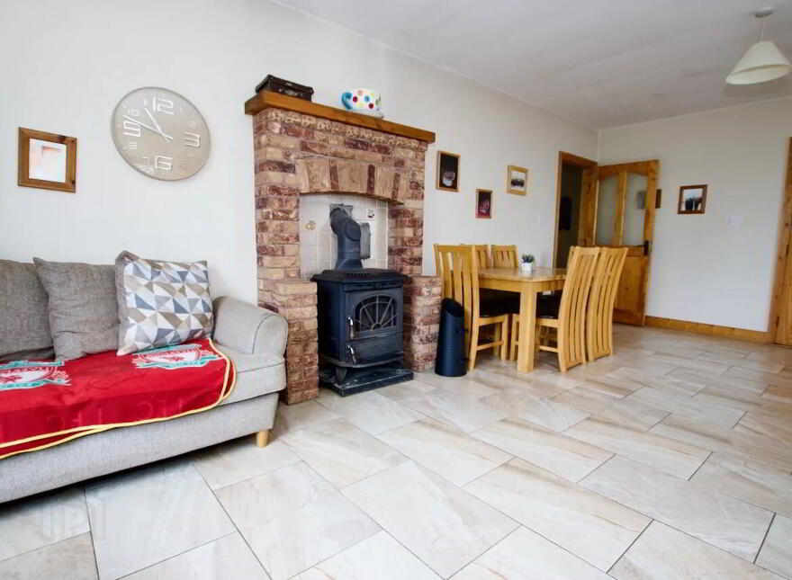 Kilkenny West, Glasson, Athlone, N37DN25