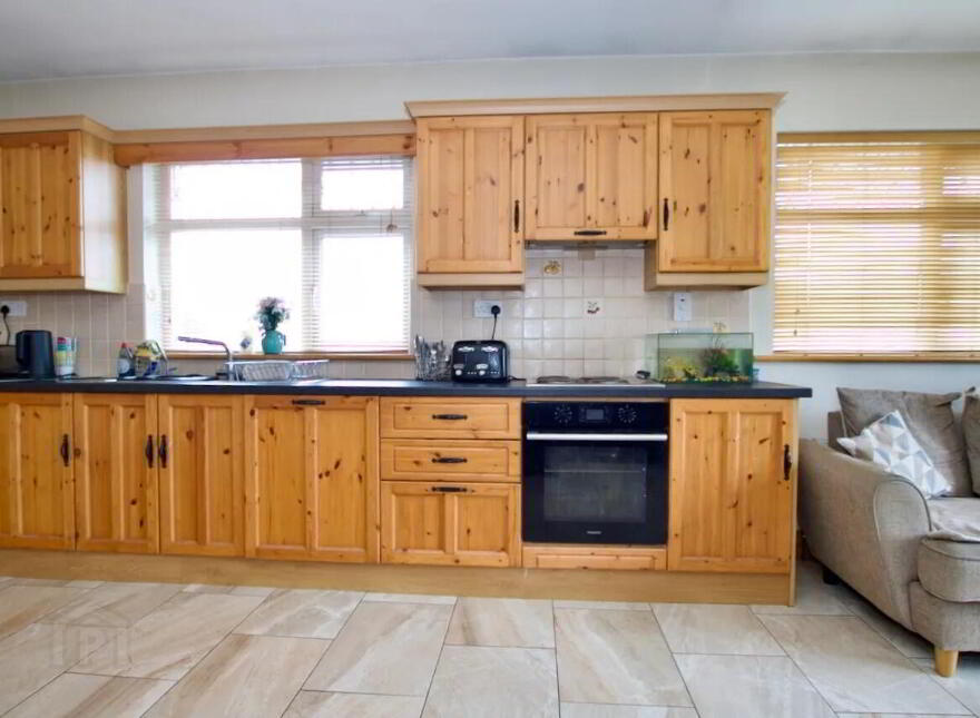 Kilkenny West, Glasson, Athlone, N37DN25