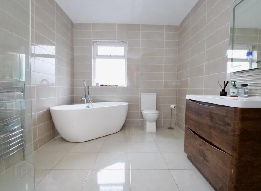 Kilkenny West, Glasson, Athlone, N37DN25