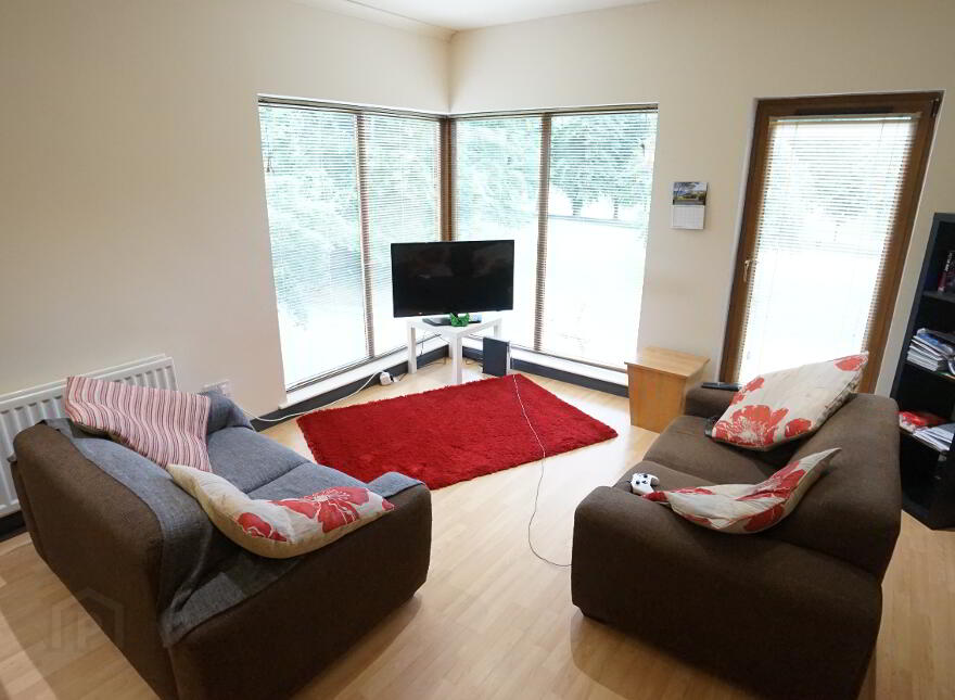 26 Parkview Court, Lurgan, BT66 8AF