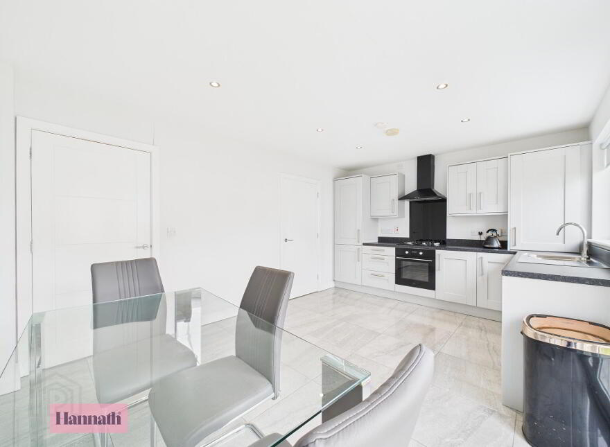 69 Carnreagh Park, Craigavon, BT64 3AB