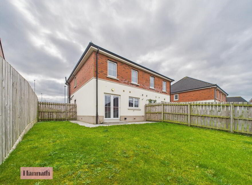 69 Carnreagh Park, Craigavon, BT64 3AB