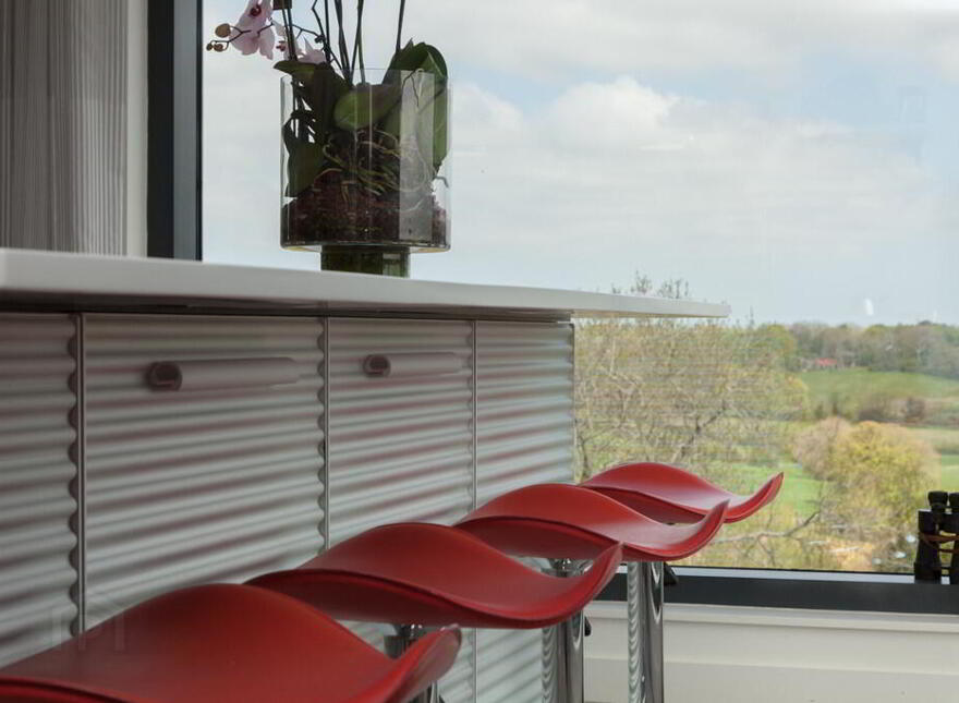 Robinsview, 94a Monlough Road, Saintfield, Ballynahinch, BT24 7HN