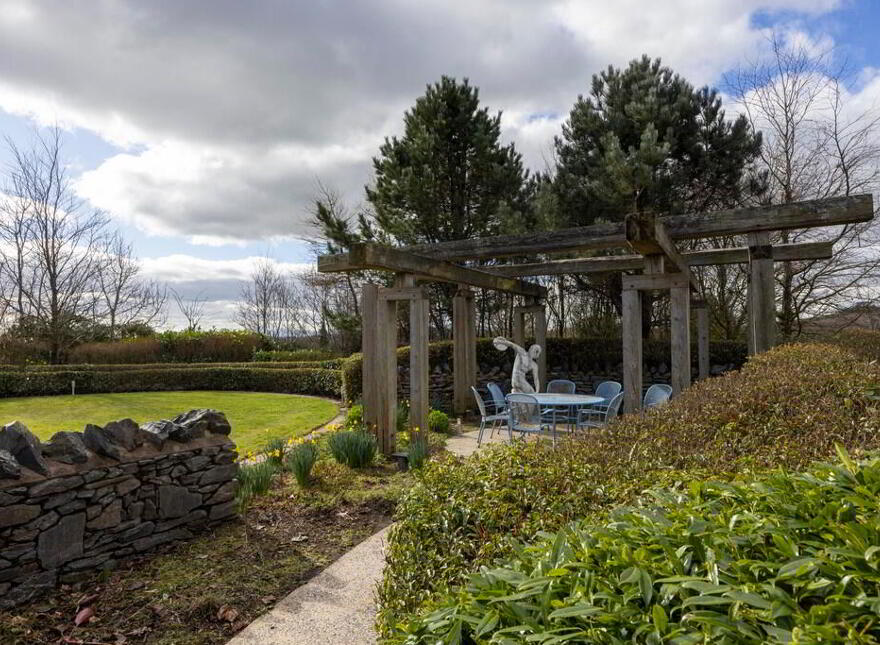 Robinsview, 94a Monlough Road, Saintfield, Ballynahinch, BT24 7HN