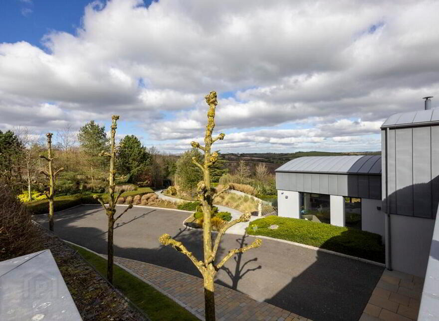 Robinsview, 94a Monlough Road, Saintfield, Ballynahinch, BT24 7HN