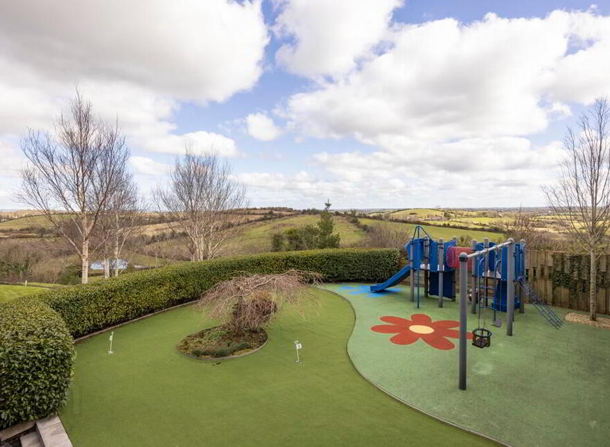 Robinsview, 94a Monlough Road, Saintfield, Ballynahinch, BT24 7HN
